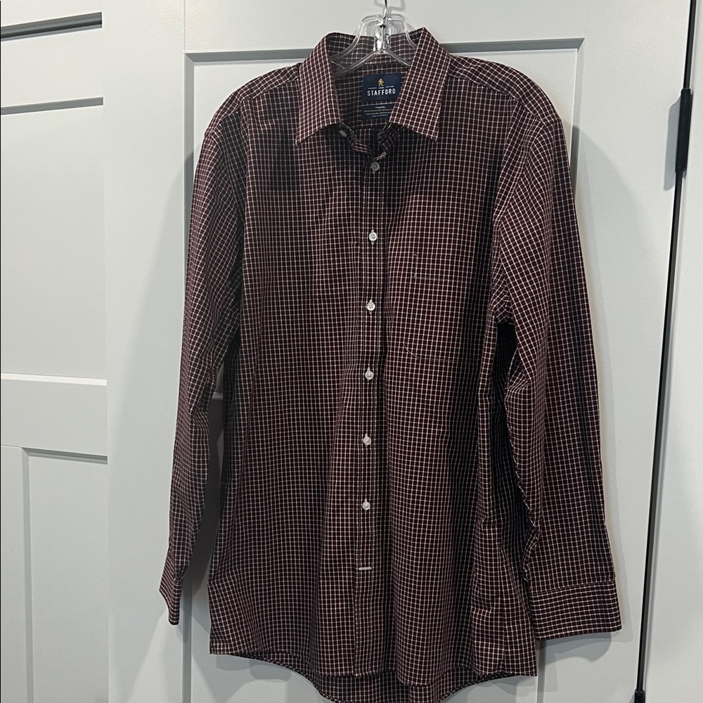 Stafford Men's Maroon Checkered Button Down Shirt